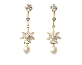 Minimalist Scandinavian Wedding Baroque Pearl Earrings 18K Gold Starburst Pearl Drop Earrings Eco Friendly Jewelry