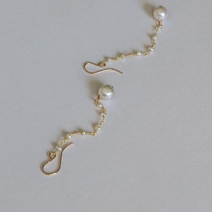 Pearl Bracelet // Dainty Pearl Bracelet // Bridal Pearl Bracelet // Best Gifts For Her // June's birthstone: pearl image 5