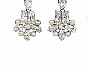 Cubic Zirconia Earrings // Art Deco // Freshwater Pearl Earrings // 18K White Gold // Statement Earrings // Cocktail Earrings