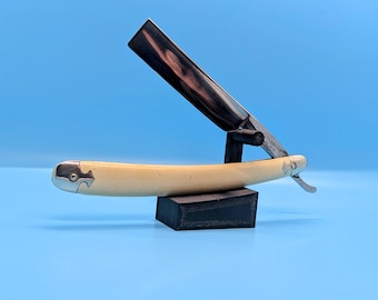 CU Day Cutlery Shave Ready Straight Razor