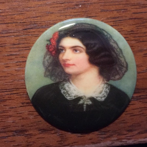 West German Cabochons Cameos Woman with Lace Collar