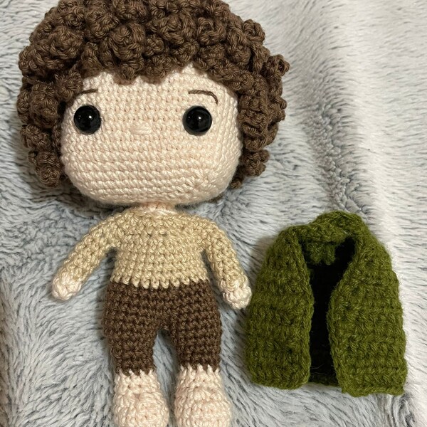 crochet signore degli anelli crochet lord of the ring crochet frodo amigurumi frodo signoredeglianelli puppets fatto a mano regalo unico