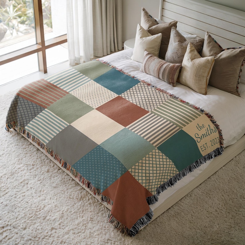 Colorful Patchwork Throw Blanket, Cozy Woven Bedspread, Geometric Patterned Quilt, Soft and Warm Blanket for Home Decor