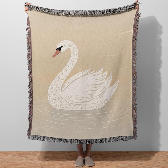 Elegant Swan Blanket, Swan Print Quilt, Nature-Inspired Beige Home Decor, Cozy Fleece Blanket, Woven Cotton Throw, Gift Idea for Bird Lover