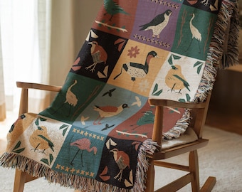 Woven Bird Theme Patchwork Blanket, Cozy Colorful Nature Inspired Cotton Bedding Throw, Perfect Gift Idea for Bird Lovers Living Room Decor