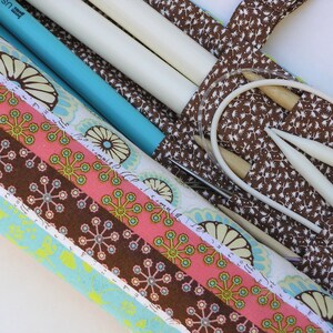 large knitting needle case - knitting needle organizer - knitting needle storage -multi design quilt look print- 36 pockets