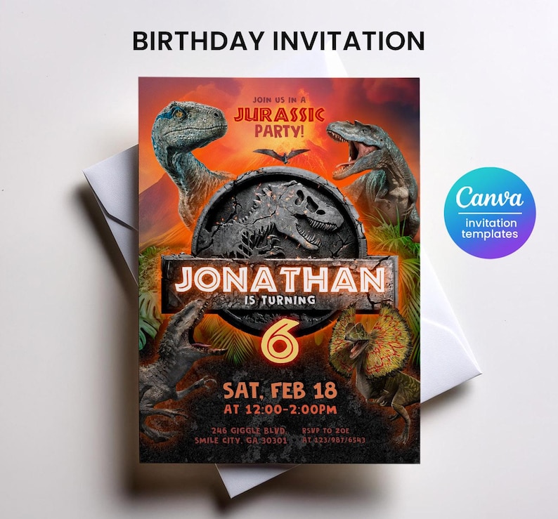 Puede incluir: Una colorida invitaci&oacute;n de cumplea&ntilde;os con tem&aacute;tica de Jurassic Park. La invitaci&oacute;n presenta ilustraciones de dinosaurios, el texto "BIRTHDAY INVITATION" y detalles de la fiesta. Dise&ntilde;ada con una plantilla de Canva.