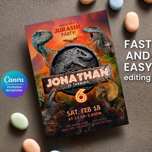 Puede incluir: Una colorida invitaci&oacute;n para una fiesta de cumplea&ntilde;os con tem&aacute;tica de Jurassic. El dise&ntilde;o presenta ilustraciones de dinosaurios, el texto "JONATHAN IS TURNING 6" y detalles de la fiesta. Plantilla de invitaci&oacute;n de Canva.