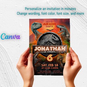 Puede incluir: Una invitaci&oacute;n con tem&aacute;tica de Jurassic con ilustraciones de dinosaurios y el texto "Join us in a Jurassic Party!". La invitaci&oacute;n incluye el nombre "Jonathan", el n&uacute;mero "6" y la fecha "Sat. Feb 18". El logotipo de Canva es visible.