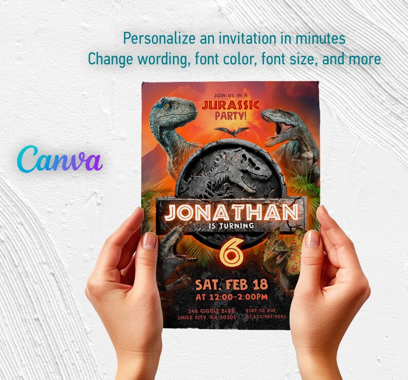 Puede incluir: Una invitaci&oacute;n con tem&aacute;tica de Jurassic con ilustraciones de dinosaurios y el texto "Join us in a Jurassic Party!". La invitaci&oacute;n incluye el nombre "Jonathan", el n&uacute;mero "6" y la fecha "Sat. Feb 18". El logotipo de Canva es visible.