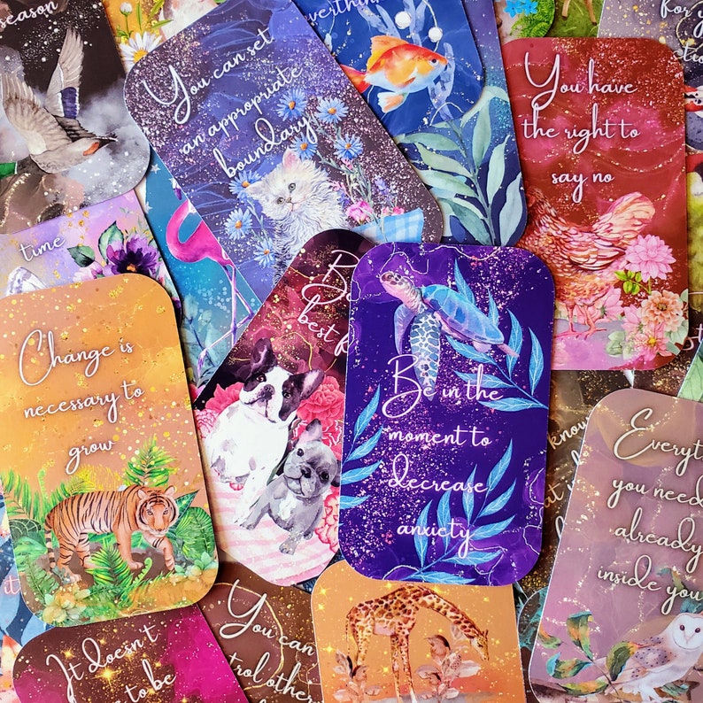 Animal Affirmation Oracle Card Deck: 50 Encouraging Messages in Mint ...