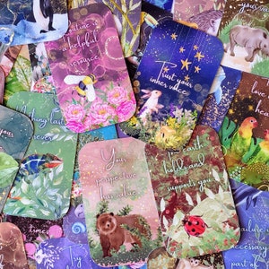 Jeu de cartes Oracle Affirmation animale dans une boîte en fer blanc menthe - 50 messages encourageants du monde naturel
