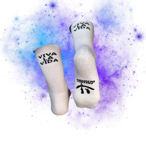 Viva La Vida Socks – Unisex Socks with Saying – Funny Socks Gift – Streetwear Accessory – Festival & Everyday