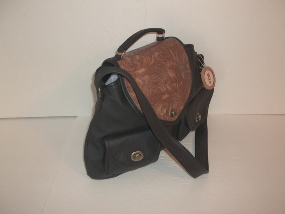 Classic  Saddle bag inspired - image 2