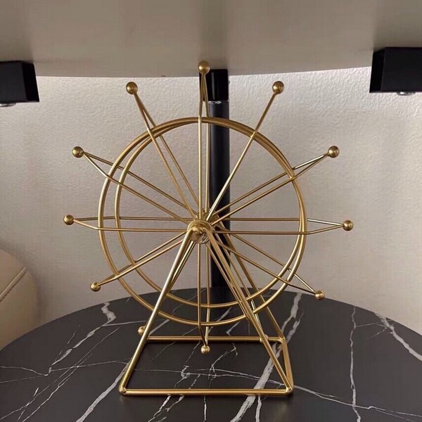 Décoration grande roue dorée - Accent de table chic moderne et élégante grande roue de couleur dorée - Décoration d'intérieur contemporaine