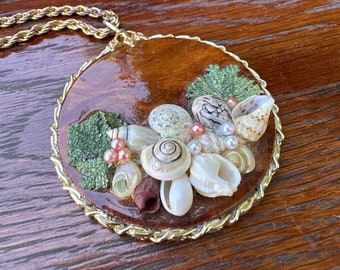 Vintage Wood Pendant with Small Shells