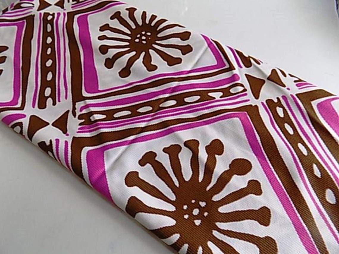 Vintage Polyester MOD Fabric 1.44 Yards Etsy