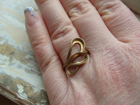 FREE SHIPPING Vintage Industrial Brass Ring Size 7 - image 5