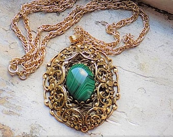 FREE SHIPPING Vintage Malachite Agate Stone Necklace Pendant with Goldtone Setting