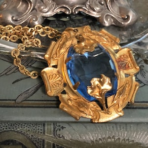 Vintage Art Nouveau Necklace with Blue Cut Glass Stone