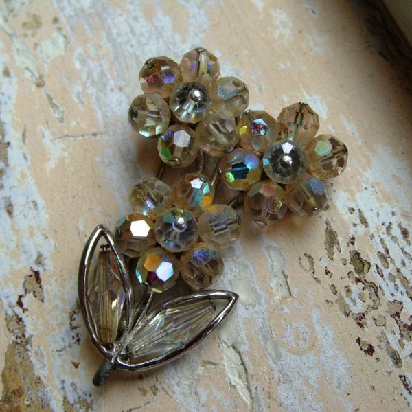 FREE SHIPPING Vintage Glass Beaded Flower Brooch