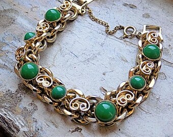 FREE SHIPPING vintage Gold Tone Chain Bracelet avec vert Cabochon Accents