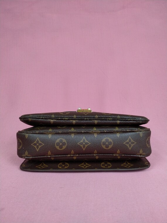 Vintage LV Pochette Metis Crossbody Bag. - image 7