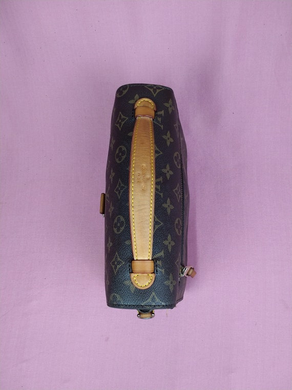 Vintage LV Pochette Metis Crossbody Bag. - image 6