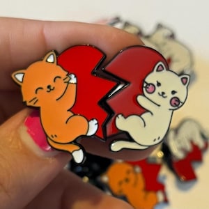 Cat Pins Couples Gifts Enamel Pins Enamel Pin Backpack Pins Gift For Him Gift for Her Enamel Pins Cute Enamel Pin Gifts Friends Gifts