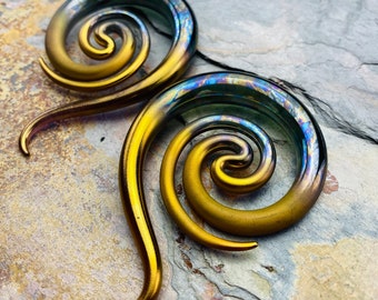 00G | 22K Gold and Oil Slick | Charcoal | Borneos | Exquisite Jewelry for Stretched Piercings by Glassheart