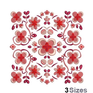 Könnte beinhalten: Ein quadratisches Stickmuster mit einem rosa und roten Blumenmuster mit filigranen Details. Das Design ist perfekt, um jedem Projekt einen Hauch von Eleganz zu verleihen.