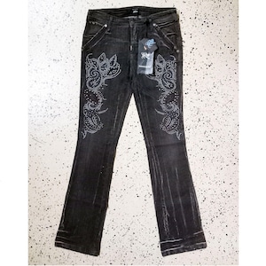 Black Women&#39;s Y2k Parasuco bell bottom jeans / embroidered and studs / 31 Us