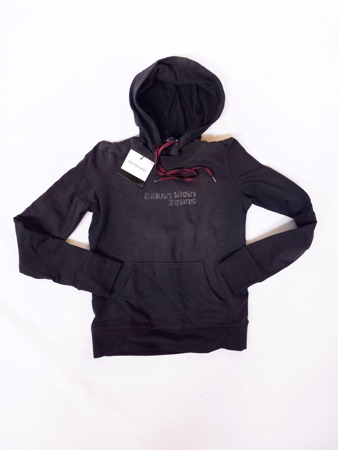 Sudadera con capucha Calvin Klein Jeans negra con bolsillos