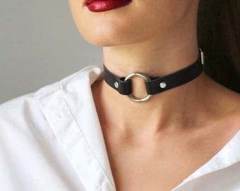 Black Leather O-Ring Choker – Handmade Adjustable Gothic Punk Collar Necklace