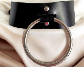 Wide Leather Choker with Big O-Ring - Adjustable Gothic Collar for Women & Men