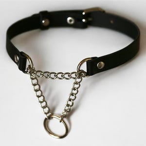 Gothic Leather Choker Necklace with Chain, Adjustable Punk Choker, Black Leather Collar for Women and Men, Alternative Fashion Jewelry