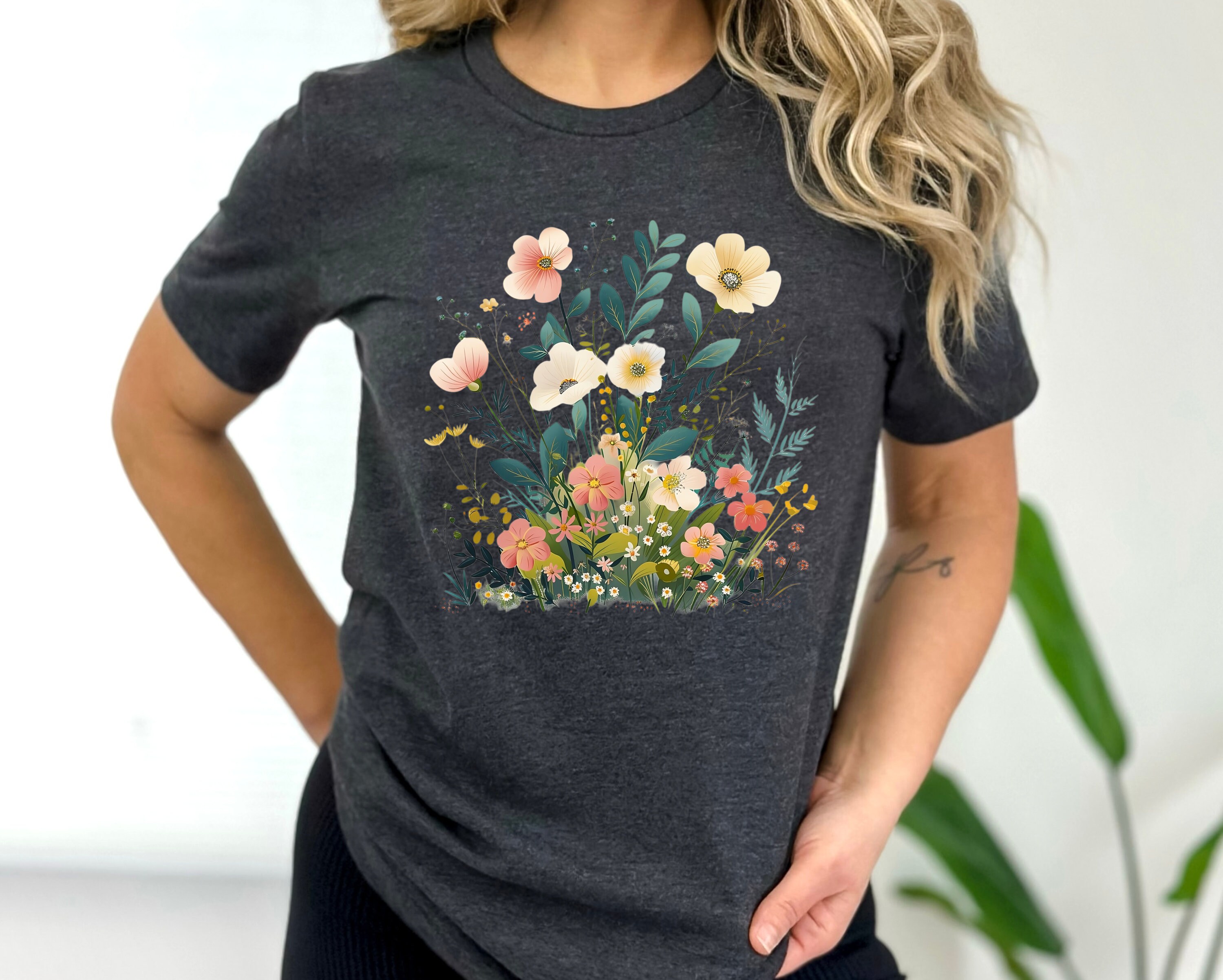【Paragraph】25ss AWESOME FLOWER T SHIRT Flowers Grow in the Valley Tee – Samantha Ebert - Official Store