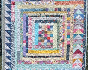 Trapunta per neonati moderna, stile baita di montagna, patchwork improvvisato, fatta a mano