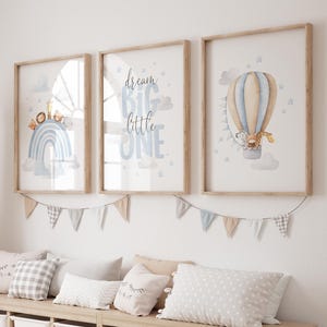 Juego de 3 carteles de pared imprimibles de Safari Rainbow, animales lindos, globo aerostático azul, nubes y estrellas, habitación de niños, sala de juegos, DESCARGA INSTANTÁNEA