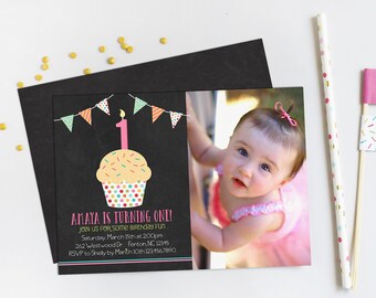 Cupcake-Geburtstagseinladung für Mädchen mit Foto, druckbare Partyeinladung mit Foto, digitale Datei zum Ausdrucken eigener Karten oder zum Versenden als E-Vite