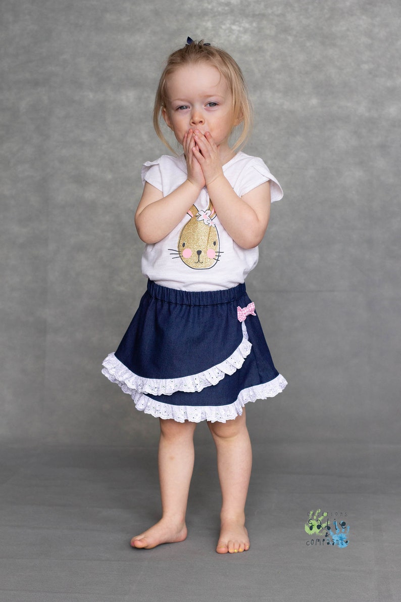 Girls Skirt Pattern 2 to 8 years, Easy to Sew Pull On Panel Skirt, downloadable sewing pattern image 2