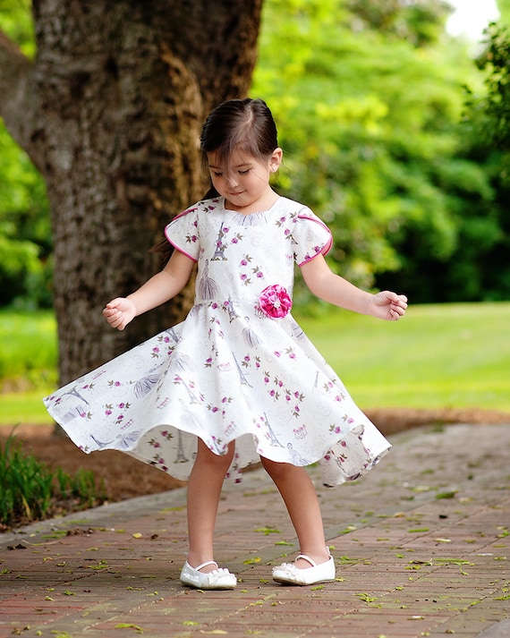 Girls Twirl Dress Pattern Tulip Sleeves, Circle Skirt and Sash 2 to 10  Years Downloadable Sewing Pattern 