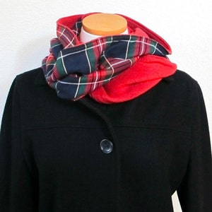 Infinity Scarf Pattern - Fleece or any Fabric Scarf Tutorial - PDF Sewing Pattern