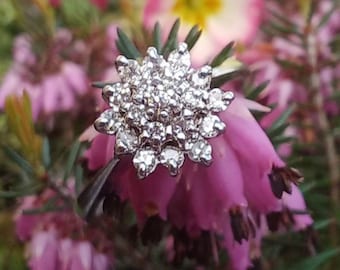 Vintage White Gold Diamond Cluster Ring, Diamond Flower Ring, Diamond Daisy Ring, Vintage Diamond Engagement