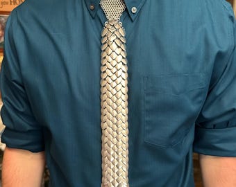 dragon scale tie