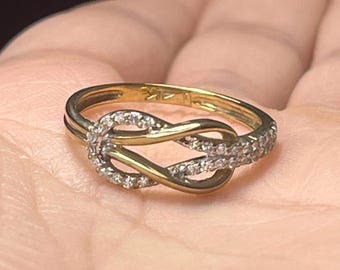 Elegant 14K Infinity Diamond Knot Ring