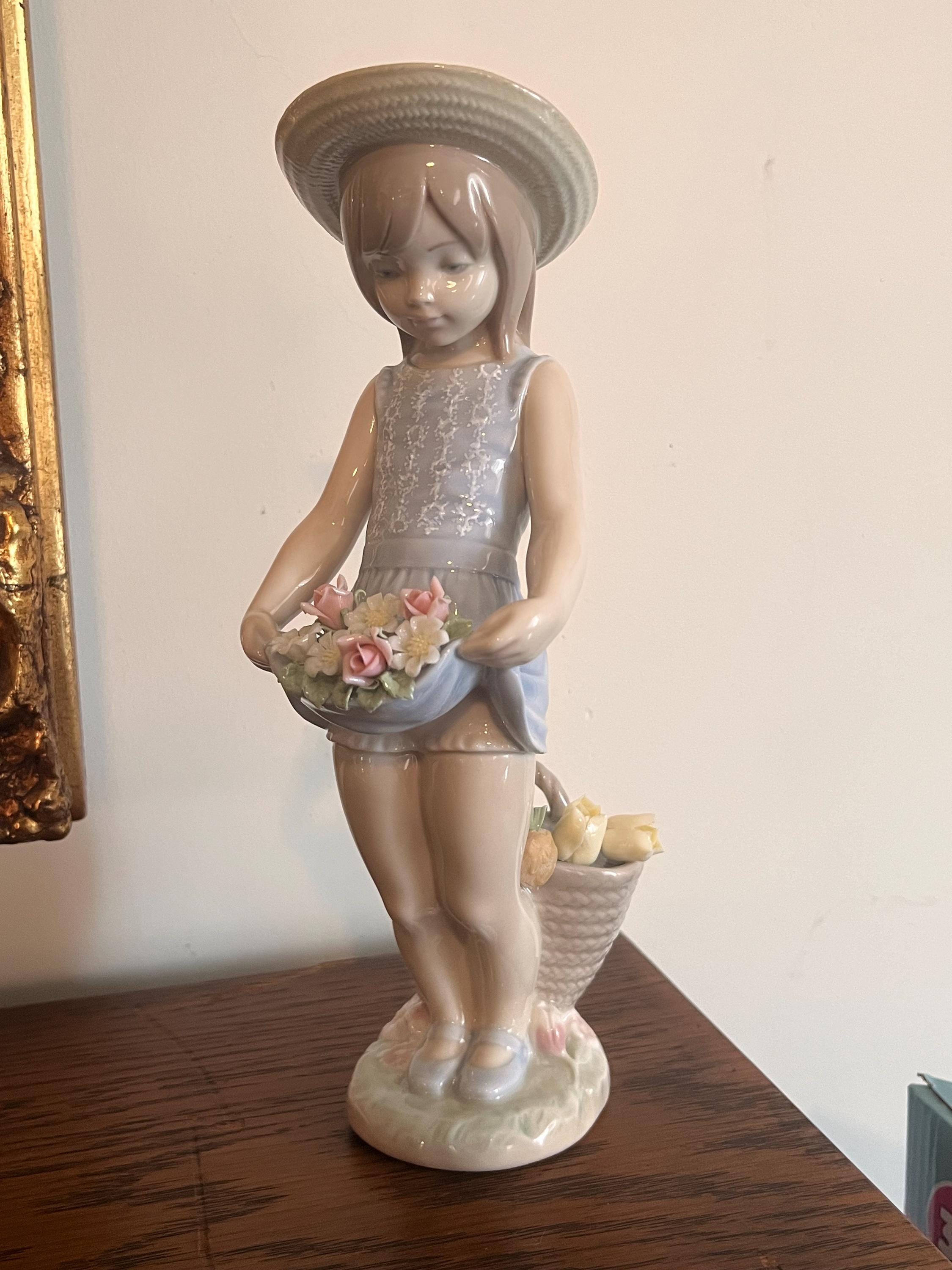 Lladro figurines girl with flower basket - Etsy 日本