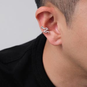 Silver Snake Ear Cuff, Aesthetic dainty earring, snake jewelry, Perfect Gift for Special Occasions, Minimalist accessories for Men and Women