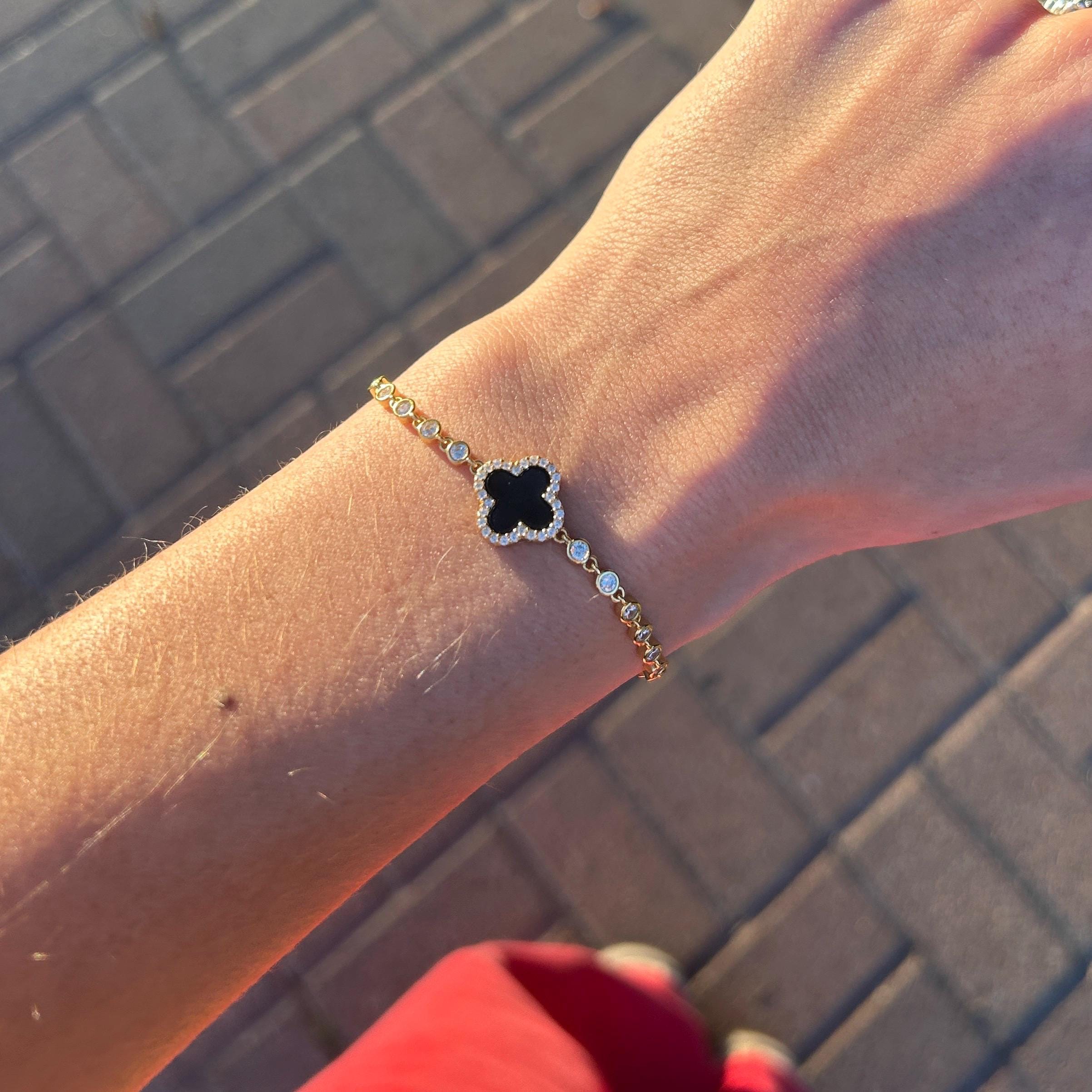 クローバー アルハンブラ ブレスレット Van cleef alhambra bracelet - Etsy 日本