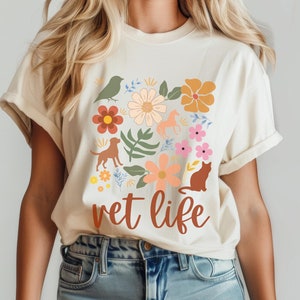 Tierarzt Krankenschwester Geschenke, Boho Blumen Tierarzt Shirt, Veterinär T-Shirt, lustiges Tierarzt T-Shirt, Tierarzt Studenten, Tierarzt Tech T-Shirt, Geschenk für Veterinär Krankenschwester
